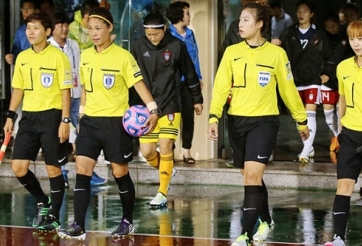 Tiết lộ nguyên nhân nữ trọng tài Hàn Quốc không bắt trận Việt Nam – Thái Lan